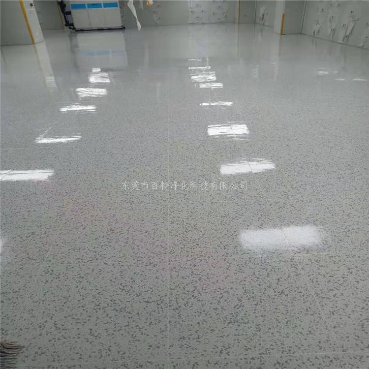 東莞工地四樓（lóu）三樓（lóu）PVC防靜電地板（bǎn）施工完畢
